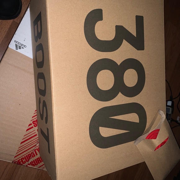 Yeezy Boost 380 Pepper! Brand new! Authentic!